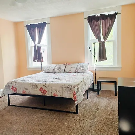 Huge 2 Bedroom House In The Heart Of Northside! Cincinnati Exterior photo