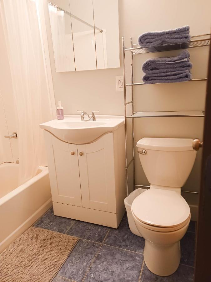 Holiday home Huge 2 Bedroom House In The Heart Of Northside! *